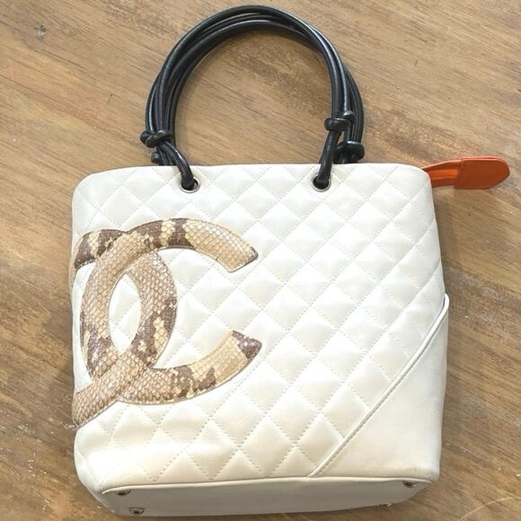 Chanel Python Ligne Cambon Tote White Quilted Leather and matching wallet - Picture 3 of 16